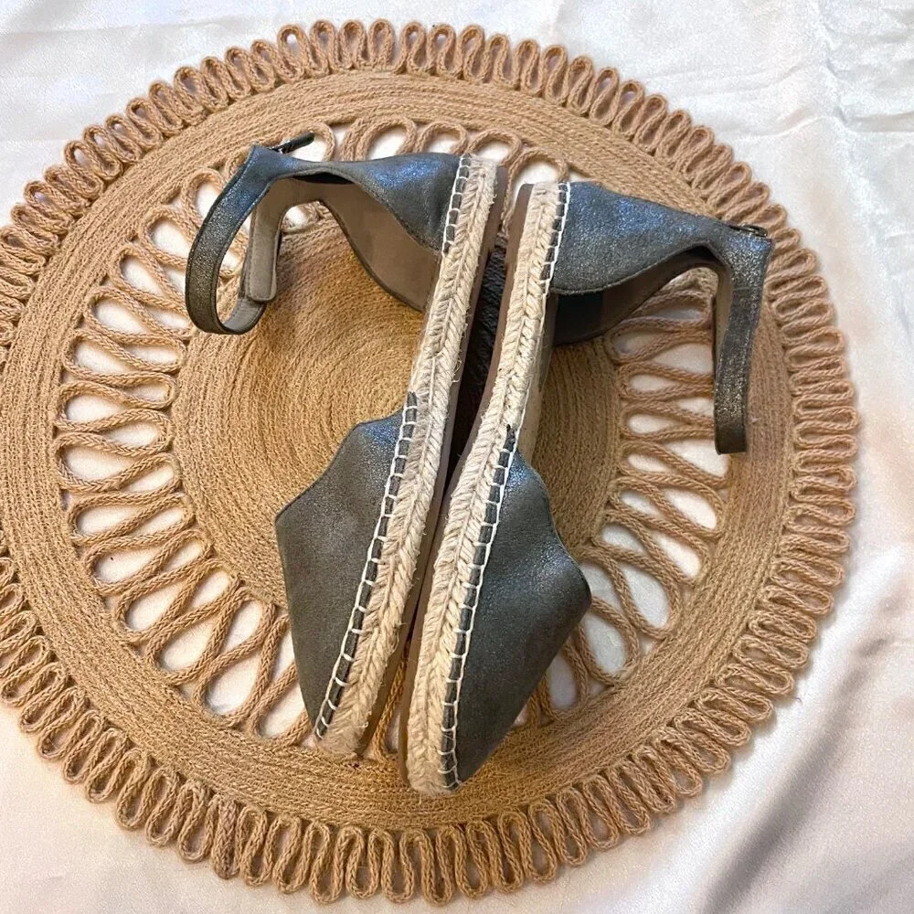 Eileen Fisher these are